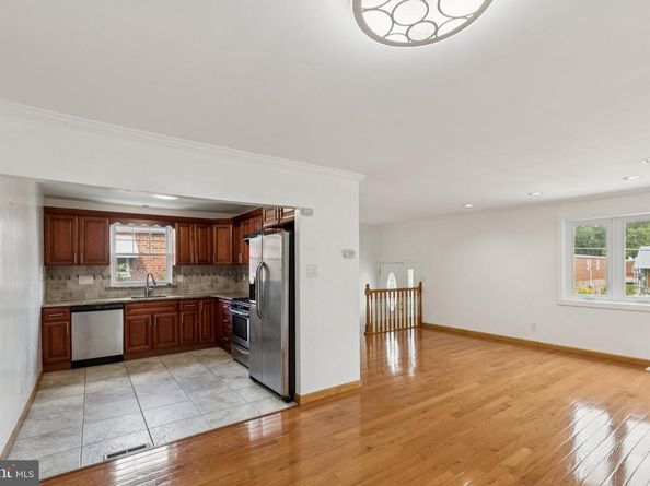 9782 Clark Street, Philadelphia PA 19115