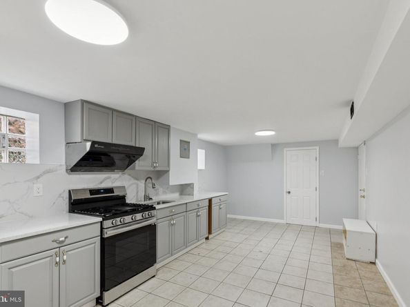 9782 Clark Street, Philadelphia PA 19115