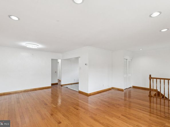 9782 Clark Street, Philadelphia PA 19115