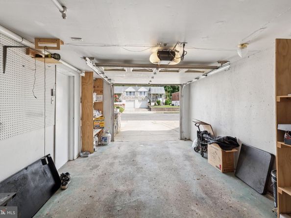 9782 Clark Street, Philadelphia PA 19115