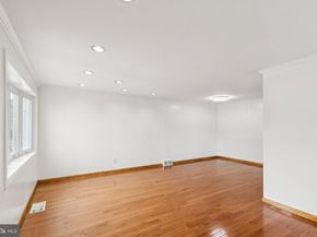 9782 Clark Street, Philadelphia PA 19115