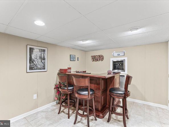 243 Rambling Way, Springfield PA 19064