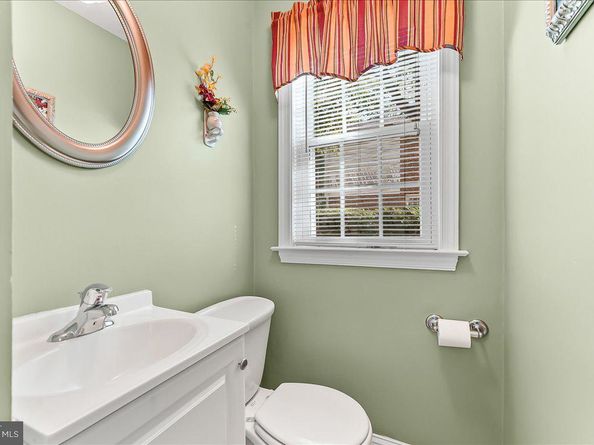 243 Rambling Way, Springfield PA 19064