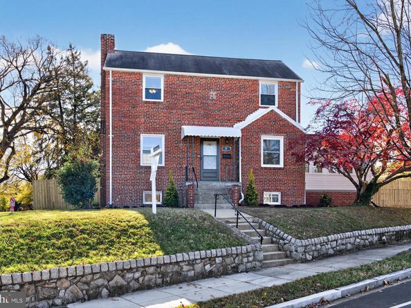 31 Mcdonald Place NE, Washington DC 20011