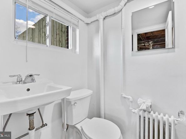 31 Mcdonald Place NE, Washington DC 20011