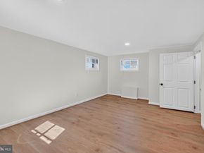 31 Mcdonald Place NE, Washington DC 20011