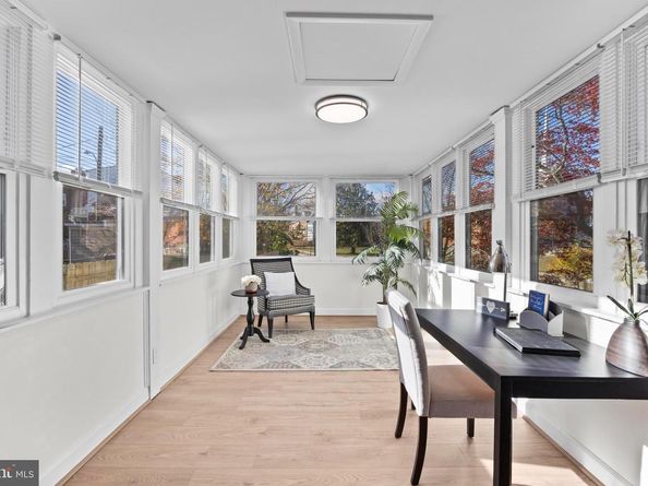 31 Mcdonald Place NE, Washington DC 20011