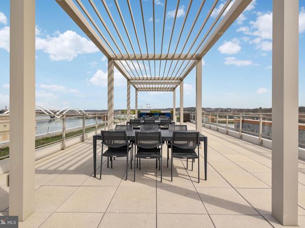 88 V Street SW 509, Washington DC 20024
