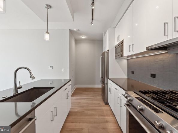 88 V Street SW 509, Washington DC 20024