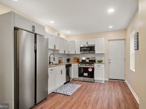 1711 N Lindenwood Street, Philadelphia PA 19131