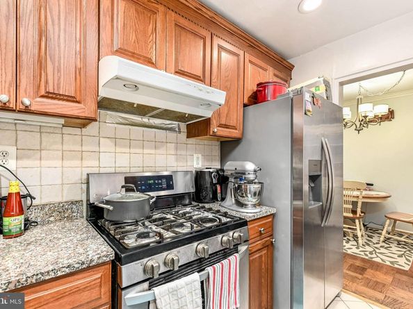7421 Howard Court, Falls Church VA 22043