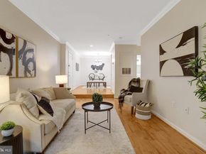 245 S Pickett Street 102, Alexandria VA 22304