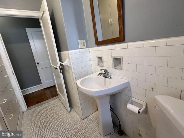 6146 Wayne Avenue 3, Philadelphia PA 19144