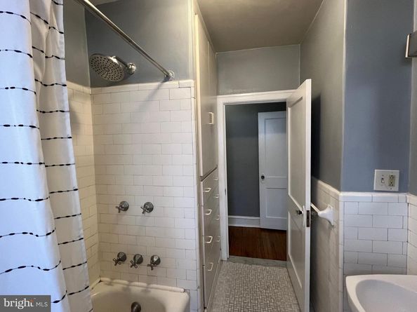 6146 Wayne Avenue 3, Philadelphia PA 19144