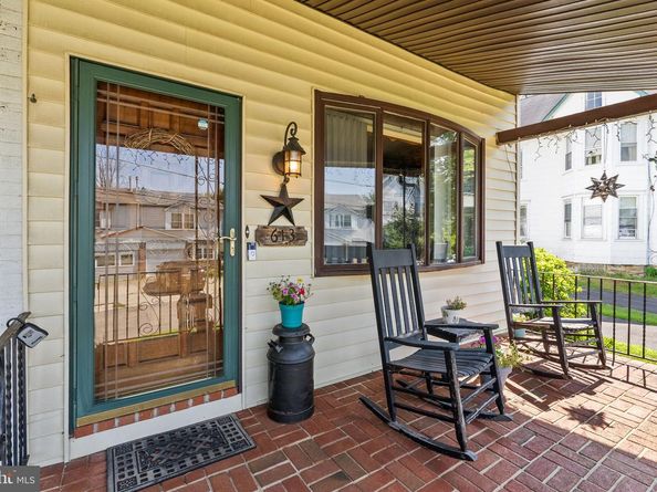 613 Poquessing Avenue, Philadelphia PA 19116