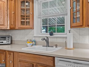 613 Poquessing Avenue, Philadelphia PA 19116