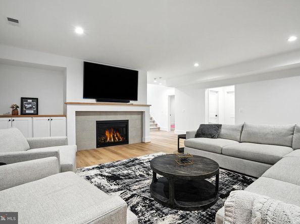 1111 Ingleside Avenue, Mclean VA 22101