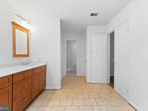 11665 Gilman Lane, Herndon VA 20170