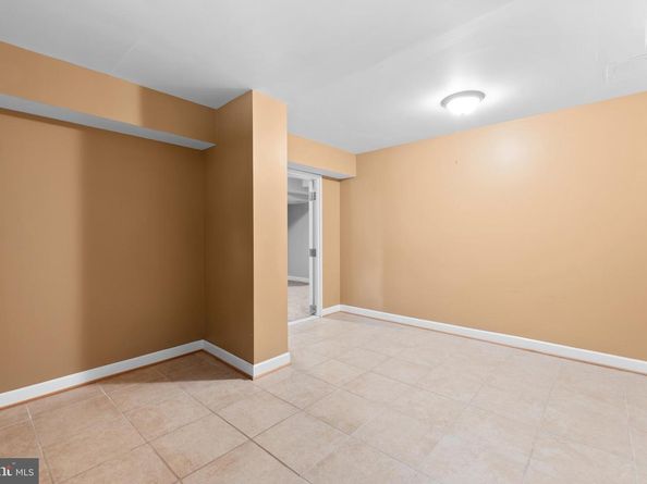 11665 Gilman Lane, Herndon VA 20170
