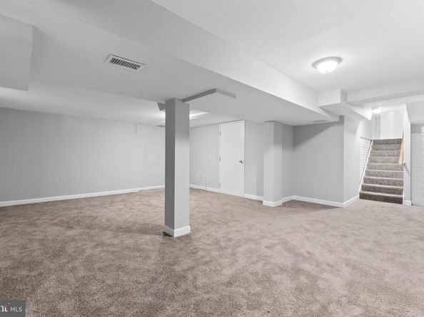 11665 Gilman Lane, Herndon VA 20170