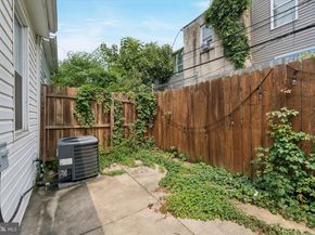 1421 N Dover Street, Philadelphia PA 19121