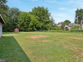 2551 Brookdale Avenue, Abington PA 19001