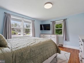 2551 Brookdale Avenue, Abington PA 19001