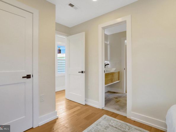 310 S Alfred Street, Alexandria VA 22314
