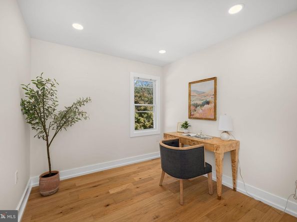 310 S Alfred Street, Alexandria VA 22314