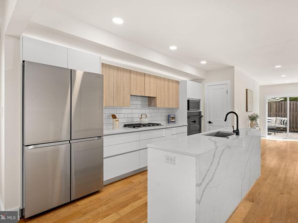 310 S Alfred Street, Alexandria VA 22314