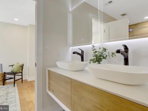 310 S Alfred Street, Alexandria VA 22314