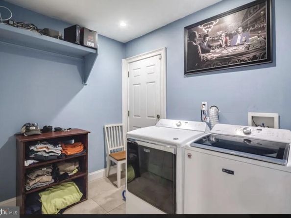 2214 S Bouvier Street, Philadelphia PA 19145