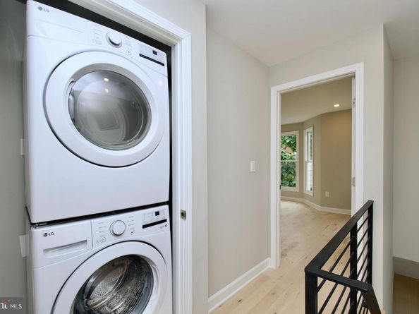 318 N Payne Street, Alexandria VA 22314
