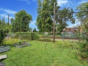 7426 Rockwell Avenue, Philadelphia PA 19111
