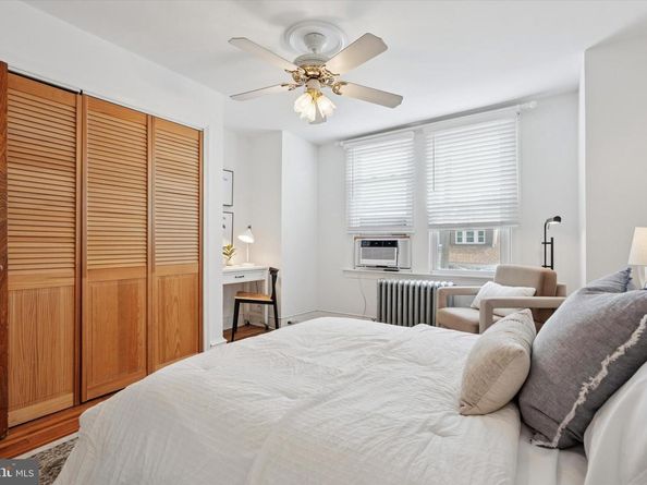 7426 Rockwell Avenue, Philadelphia PA 19111