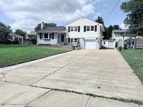 7102 Jayhawk Street, Annandale VA 22003