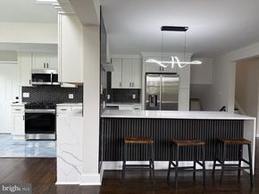 7102 Jayhawk Street, Annandale VA 22003