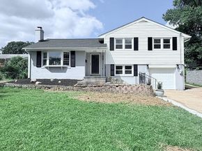 7102 Jayhawk Street, Annandale VA 22003