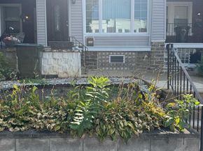 5737 N Marshall Street, Philadelphia PA 19120