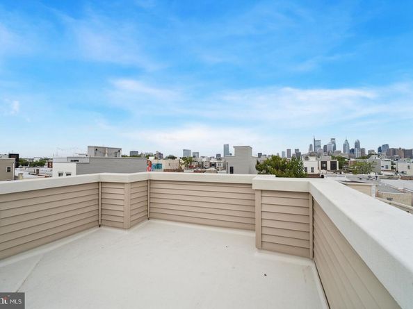 2124 Fernon Street, Philadelphia PA 19145