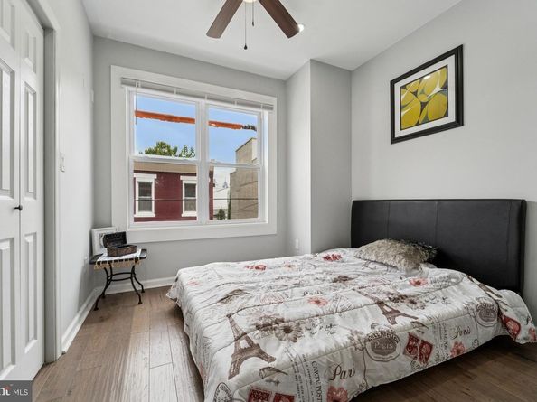 2124 Fernon Street, Philadelphia PA 19145