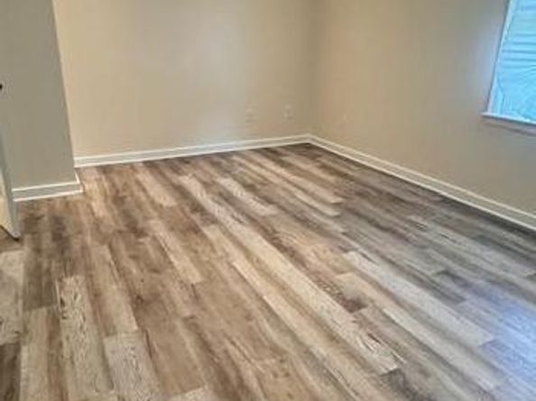 1048 Brixton Court, Sterling VA 20164