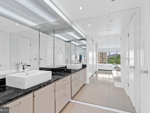 2510 Virginia Avenue NW 708N, Washington DC 20037