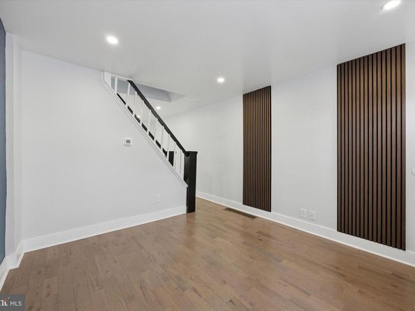 3043 Cedar Street, Philadelphia PA 19134