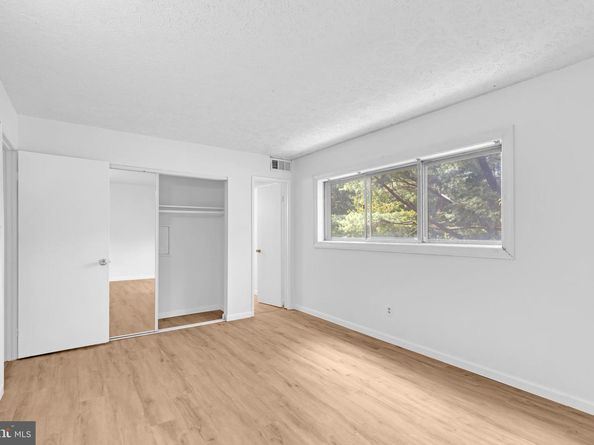 7855 Enola Street 103, Mclean VA 22102
