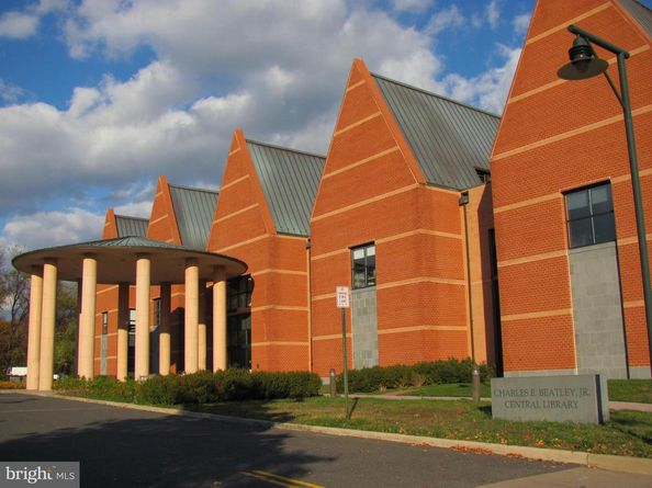 200 N Pickett Street N 703, Alexandria VA 22304