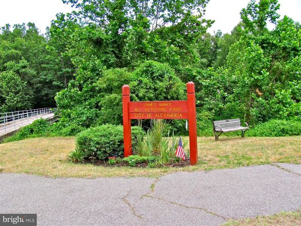 200 N Pickett Street N 703, Alexandria VA 22304