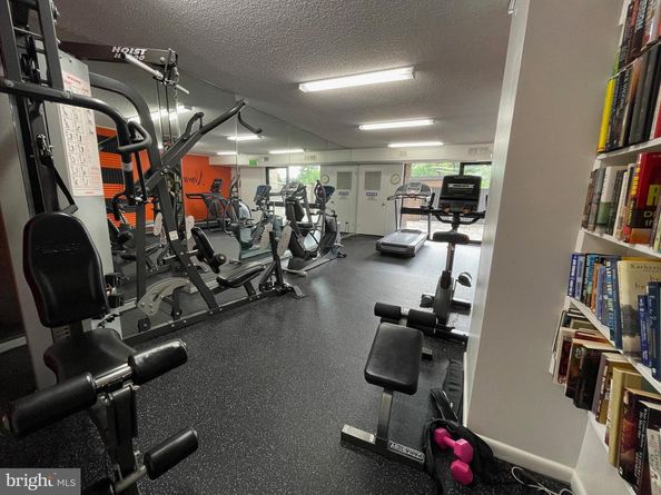 200 N Pickett Street N 703, Alexandria VA 22304