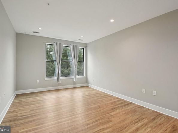 1800 Wilson Boulevard 206, Arlington VA 22201