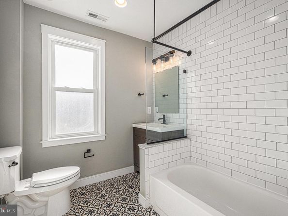 4015 Mitchell Street, Philadelphia PA 19128